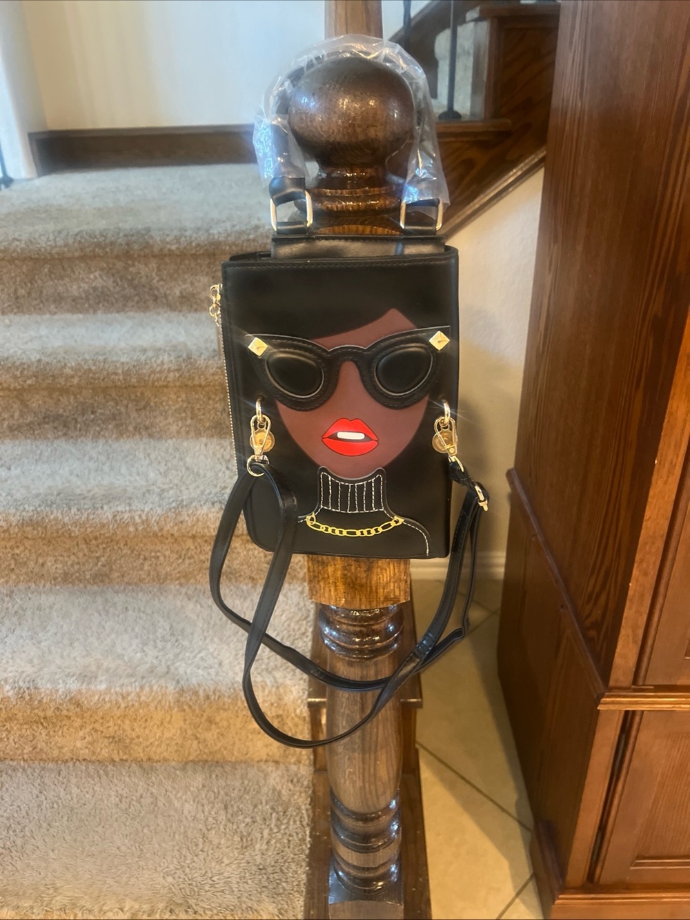 Novelty 3D Lady Face Crossbody Bag PU Leather Sunglasses Red Lips Purse Handbag